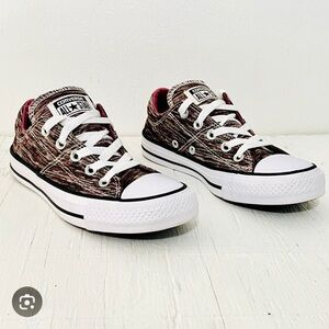 Converse Textured Brown and White Sneakers